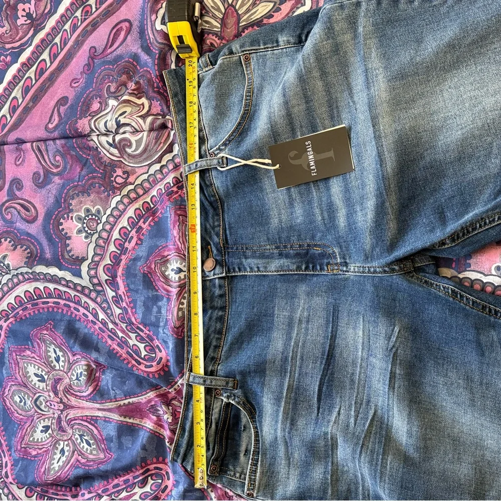 NWT Flamingals Women’s Medium Wash Bootcut Jeans Plus Size‎ 3X